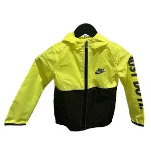 Nike Repel Neon Yellow and Black Hooded Windbreaker NWT